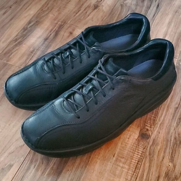 MBT | Leather Sneakers  - Picture 1 of 7